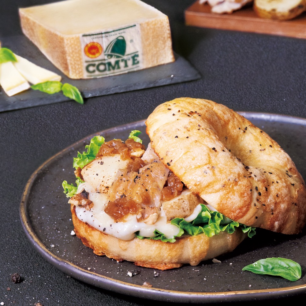 ｢チキングラタンサンド｣販売開始！