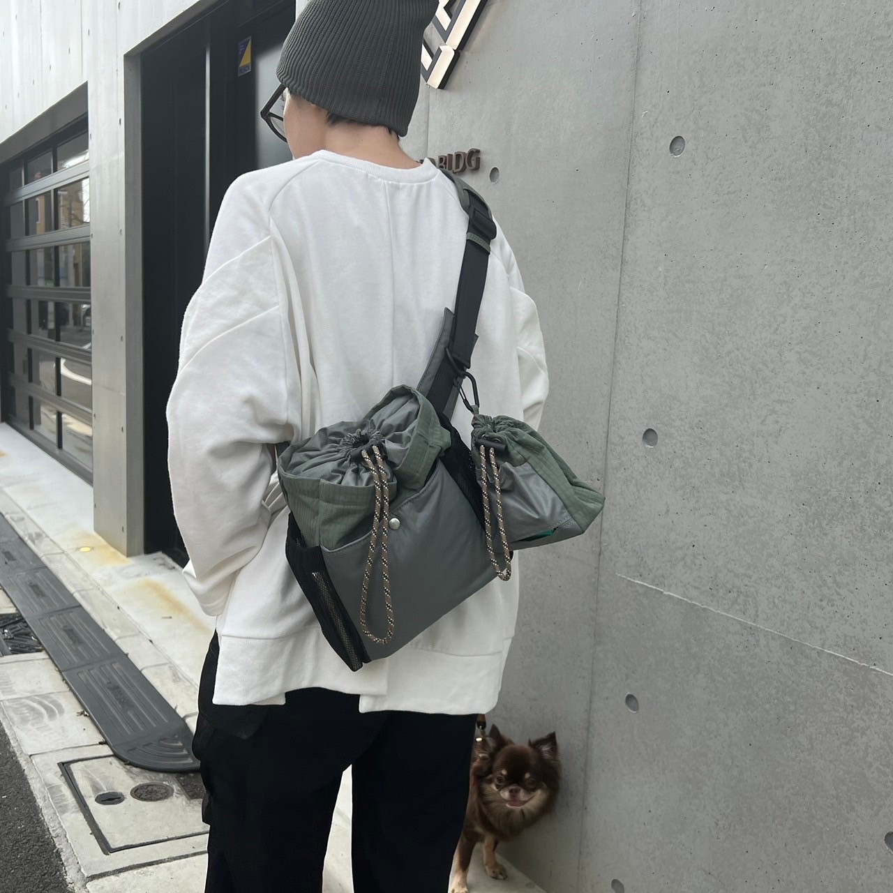 PICK UP ITEM