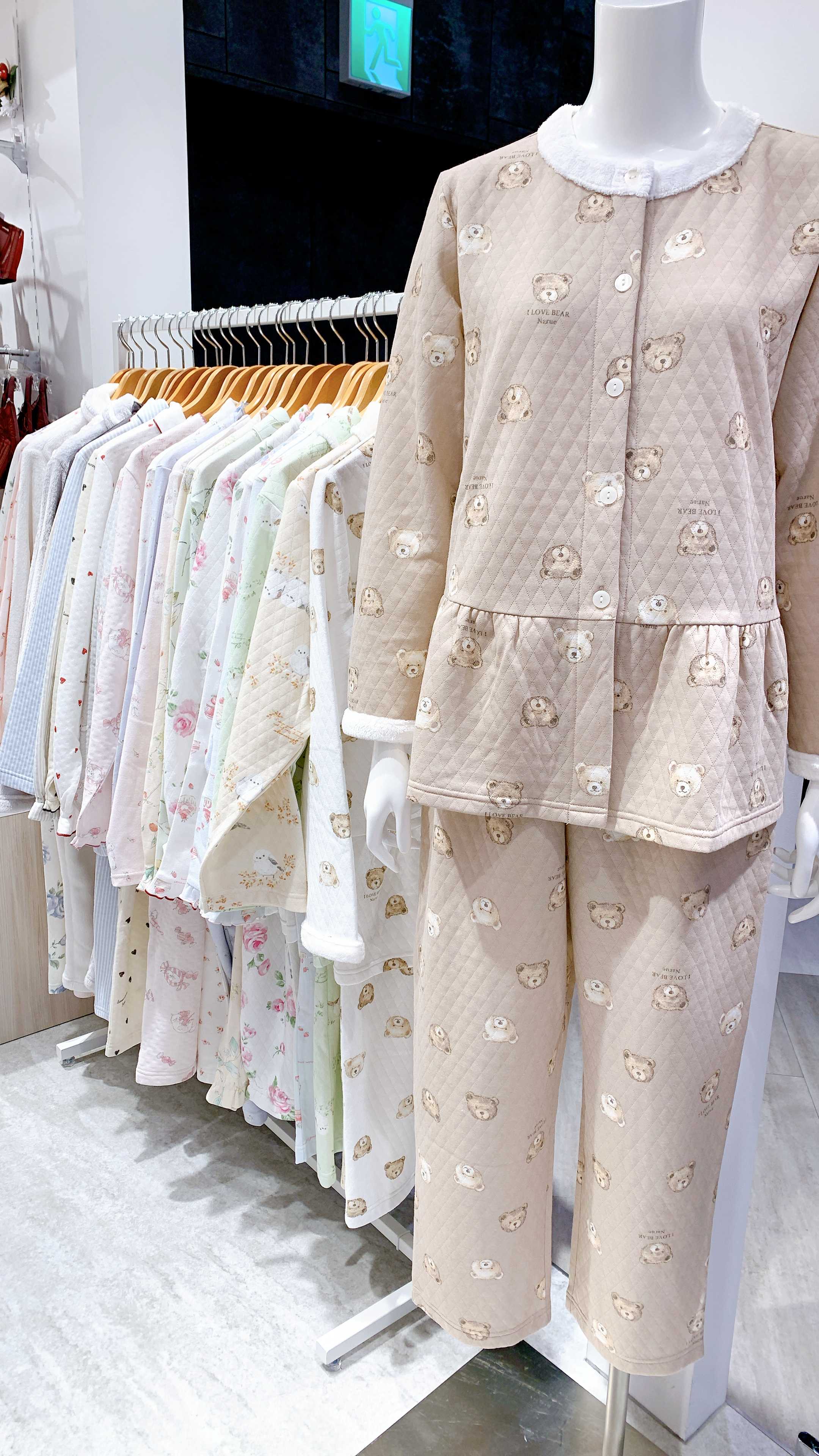 ナルエーパジャマ　5,390円