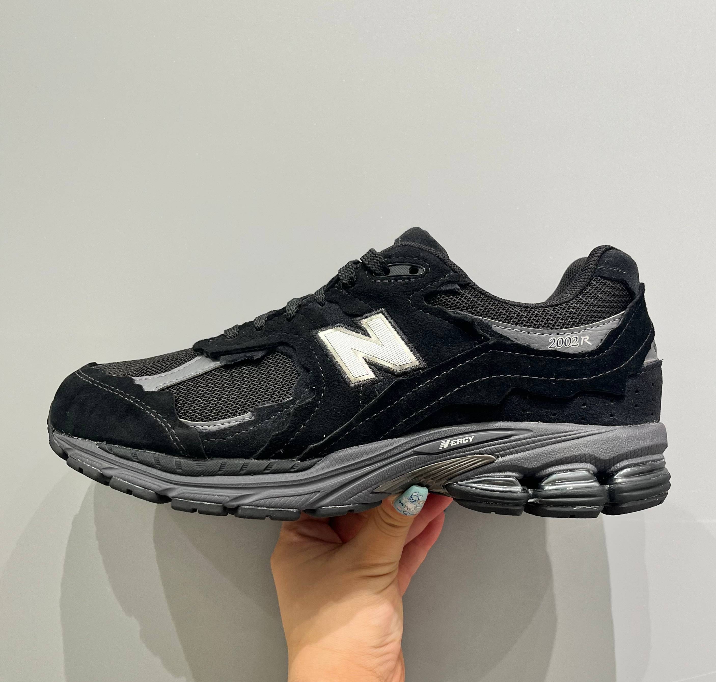 【NEW!】NB U2002