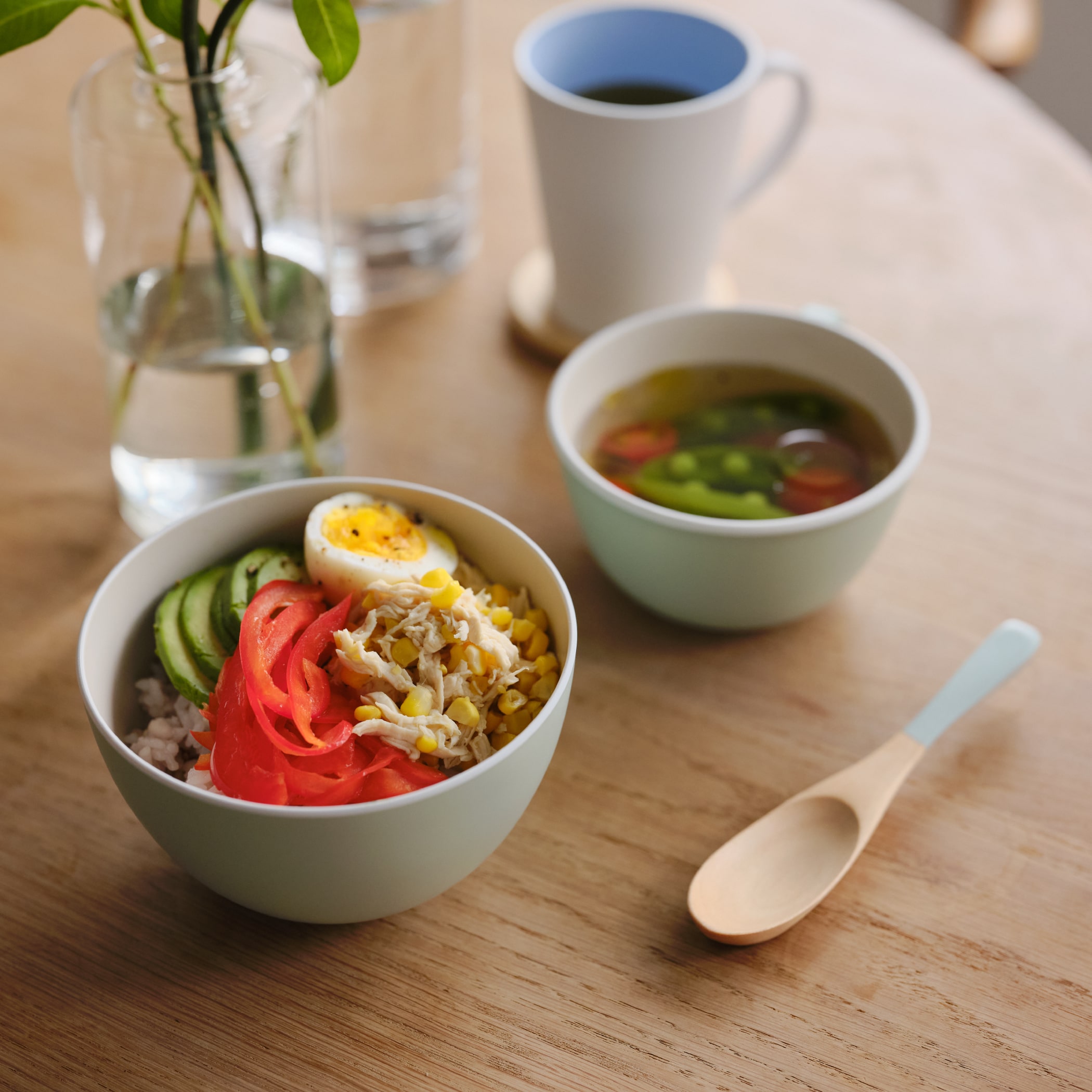 毎日の食卓に寄り添う器「山中塗シリーズ」