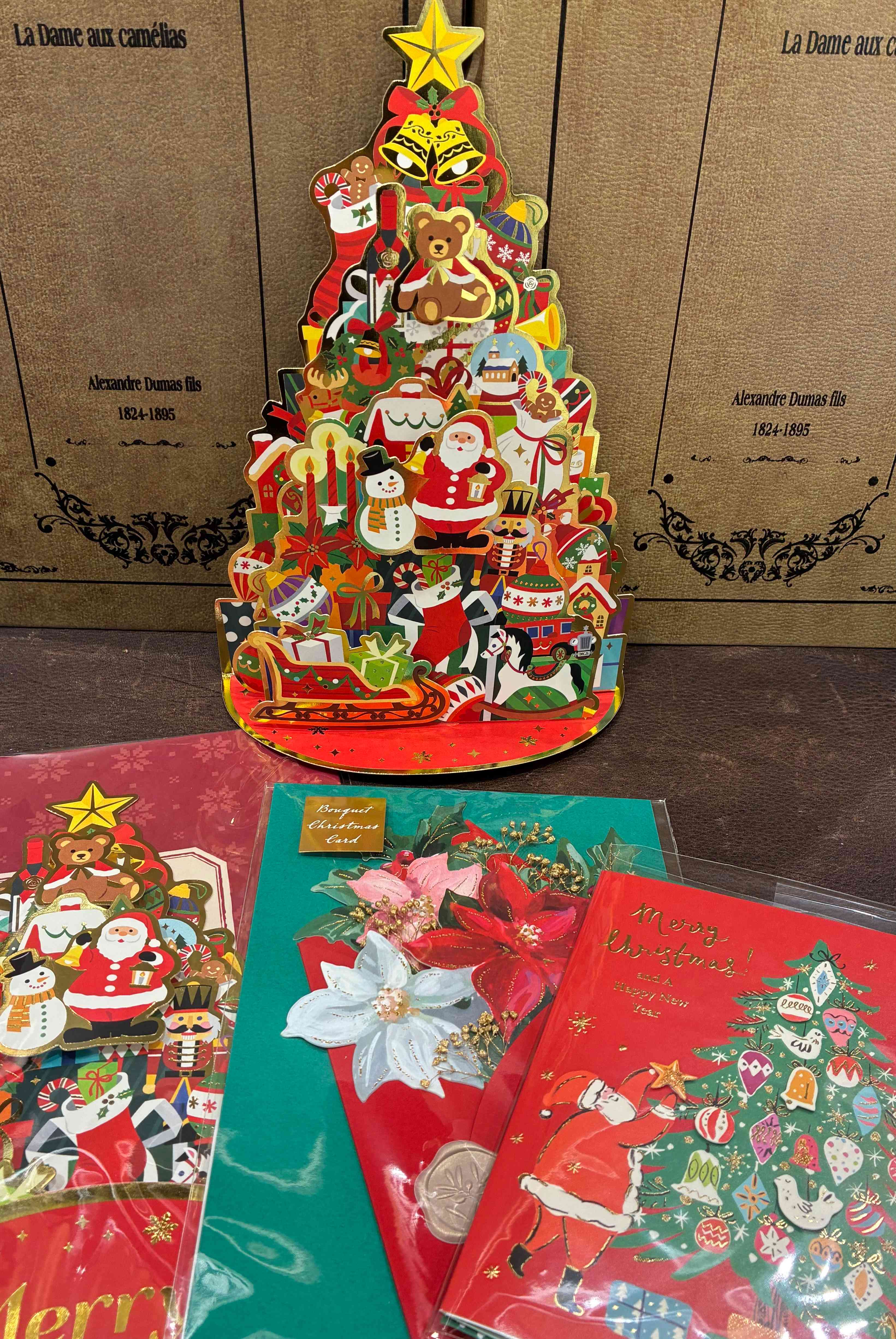 クリスマスカード入荷しています！